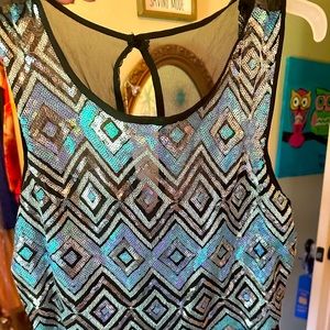 Size 11 girls/ woman’s cute semi formal dress!